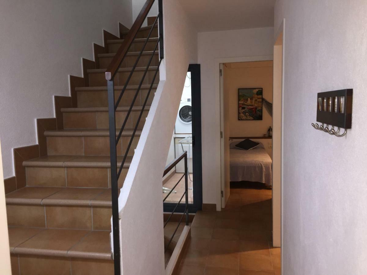 קדאקז Cal Montaner Casa 3 Habitaciones 3 Banos Y Garaje מראה חיצוני תמונה