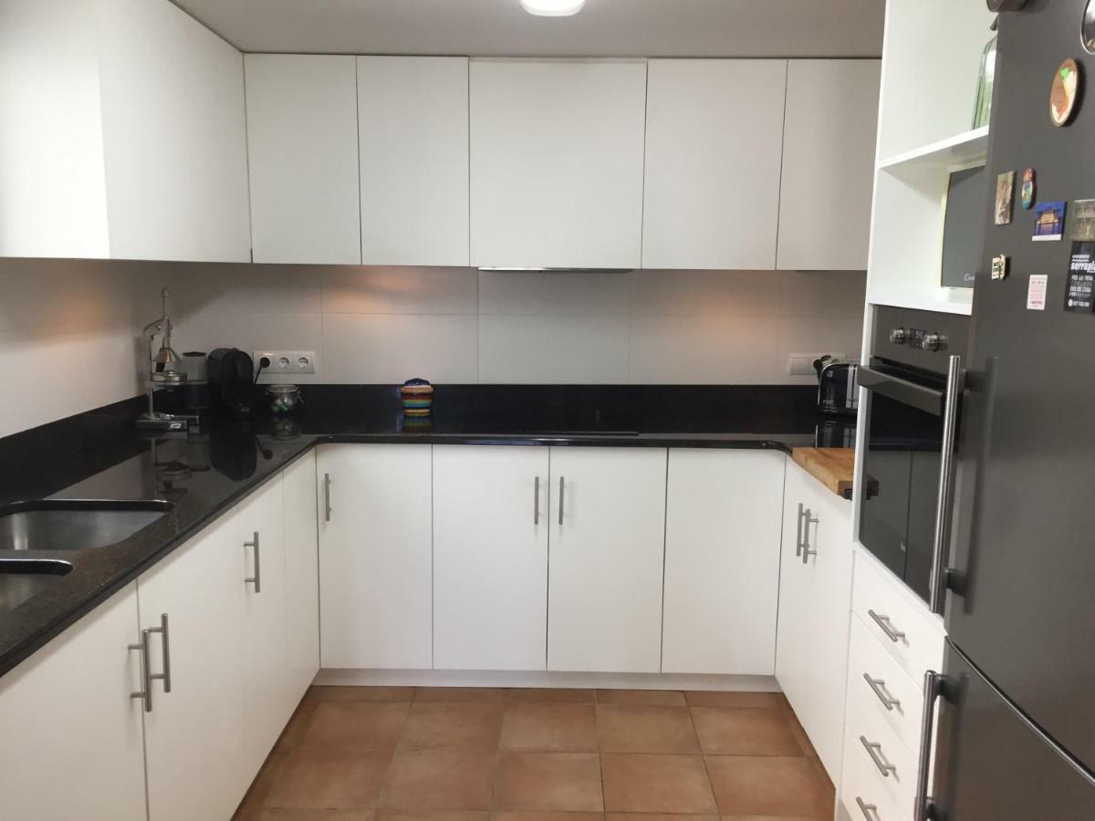 קדאקז Cal Montaner Casa 3 Habitaciones 3 Banos Y Garaje מראה חיצוני תמונה