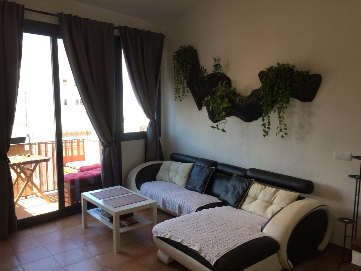 קדאקז Cal Montaner Casa 3 Habitaciones 3 Banos Y Garaje מראה חיצוני תמונה